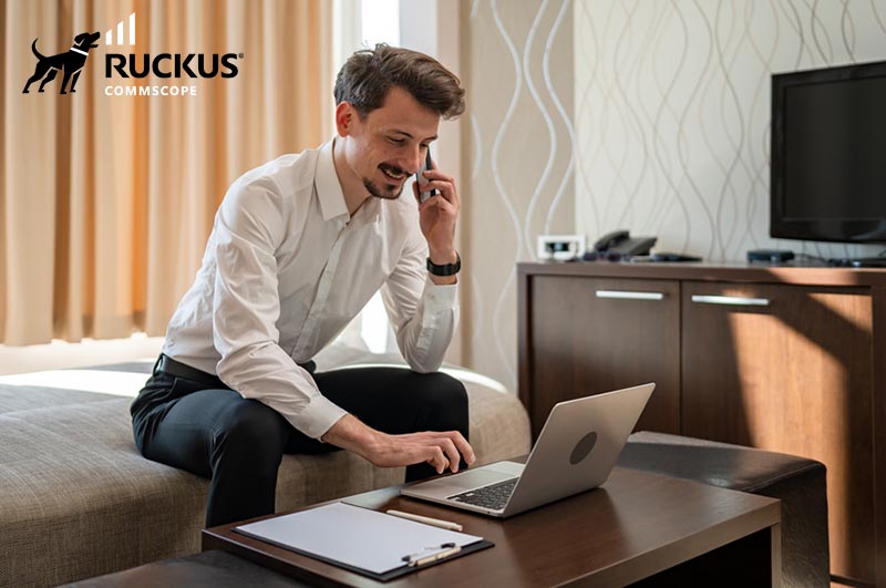 Tối ưu lợi nhuận khách sạn dịch vụ hạn chế